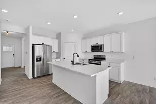 10421 Privet Dr, Saint John, IN 46373 - Photo 5