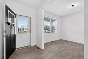 10421 Privet Dr, Saint John, IN 46373 - Photo 5