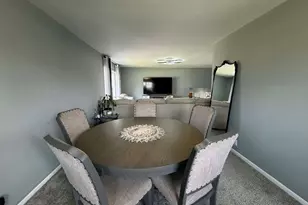 716 E Stewart Dr, Rensselaer, IN 47978 - Photo 5