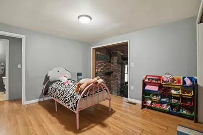 482 E Grove Street, Wheatfield, IN 46392 - Photo 17