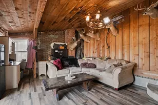 482 E Grove St, Wheatfield, IN 46392 - Photo 21