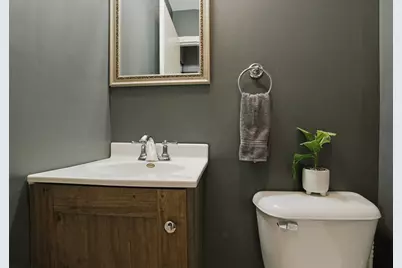 482 E Grove Street, Wheatfield, IN 46392 - Photo 15