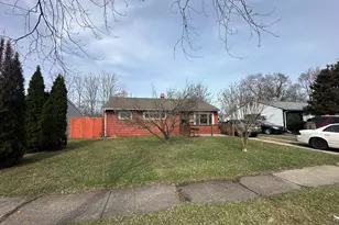 2928 Marshalltown Dr, Gary, IN 46407 - Photo 1