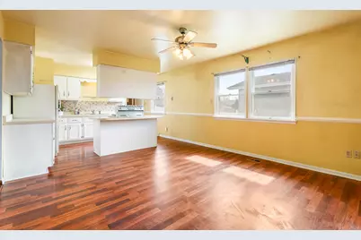 1845 W 99th Place, Crown Point, IN 46307 - Photo 5