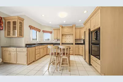 917 Royal Dublin Lane, Dyer, IN 46311 - Photo 13