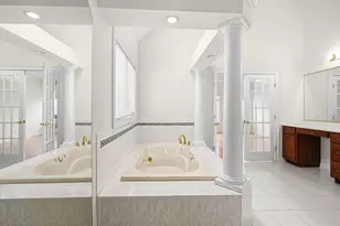 917 Royal Dublin Ln, Dyer, IN 46311 - Photo 21