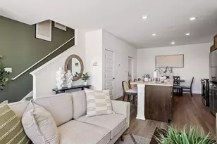 8959 Remington Way, Saint John, IN 46373 - Photo 9