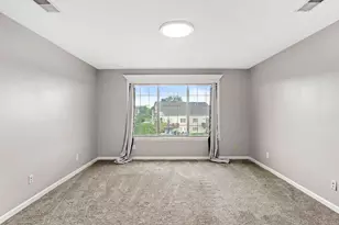 10554 Ontario Dr, Crown Point, IN 46307 - Photo 21