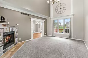 10554 Ontario Dr, Crown Point, IN 46307 - Photo 5