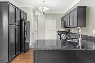 10554 Ontario Dr, Crown Point, IN 46307 - Photo 13