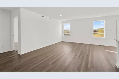 589 Osburn Street, Hebron, IN 46341 - Photo 9