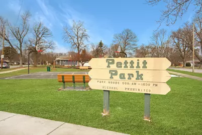 9047 Pettit Drive, Highland, IN 46322 - Photo 19