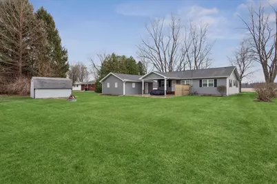 157 E 700 S, Kouts, IN 46347 - Photo 15