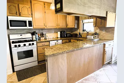 6077 S Division Street, North Judson, IN 46366 - Photo 5