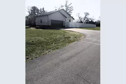 6077 S Division Street, North Judson, IN 46366 - Photo 23