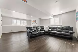 418 Teibel Dr, Schererville, IN 46375 - Photo 21