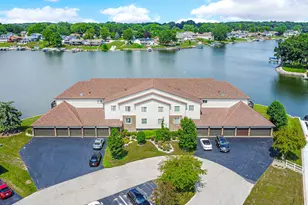 5040 Spinnaker Ln, Crown Point, IN 46307 - Photo 1