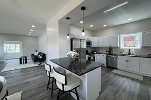 800 Buchanan St, Gary, IN 46402 - Photo 11