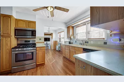 222 Beacon Place, Munster, IN 46321 - Photo 11