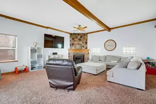 222 Beacon Pl, Munster, IN 46321 - Photo 3