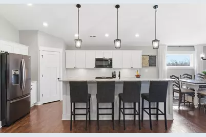 823 11th Street SW, Demotte, IN 46310 - Photo 7