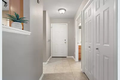 10404 White Oak Lane #2a, Munster, IN 46321 - Photo 3