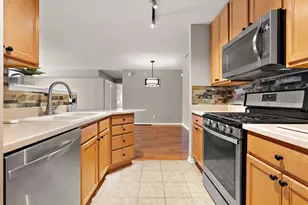 10404 White Oak Ln, Munster, IN 46321 - Photo 15