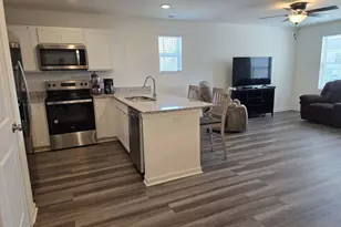 3706 Malvern Rd, Kingsford Heights, IN 46346 - Photo 3