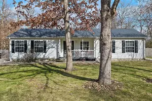 10917 Sheephead Ct, Demotte, IN 46310 - Photo 3