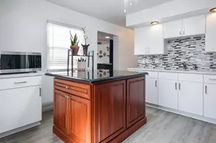 644 N Glenwood St, Griffith, IN 46319 - Photo 9