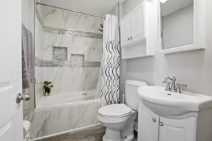 223 Illinois St, Dyer, IN 46311 - Photo 13