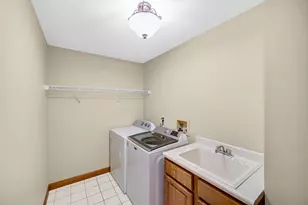 158 York Cir, Valparaiso, IN 46385 - Photo 19