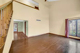 158 York Cir, Valparaiso, IN 46385 - Photo 3