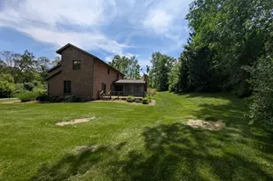 158 York Cir, Valparaiso, IN 46385 - Photo 33