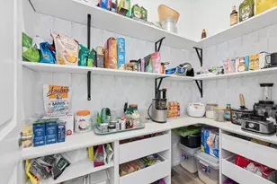 11474 Iris Pl, Winfield, IN 46307 - Photo 9