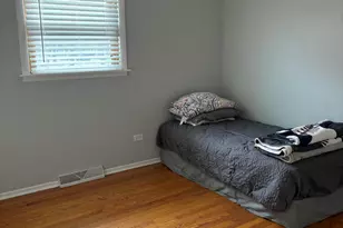 9628 Crestwood Ave, Munster, IN 46321 - Photo 13