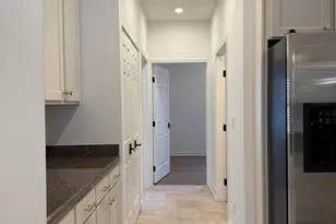 37 Fentree Dr, Valparaiso, IN 46385 - Photo 9