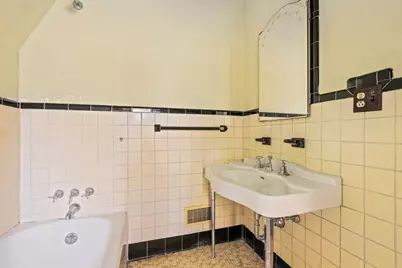 7039 Forest Avenue, Hammond, IN 46324 - Photo 21