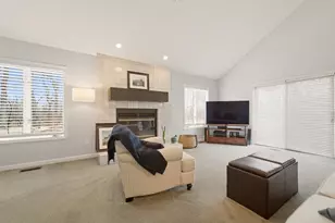 2210 E 9th Pl, Hobart, IN 46342 - Photo 23