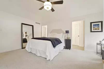 2210 E 9th Place, Hobart, IN 46342 - Photo 15