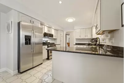 2210 E 9th Place, Hobart, IN 46342 - Photo 5