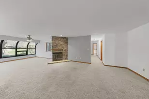 2027 Ashbury Ln, Schererville, IN 46375 - Photo 3