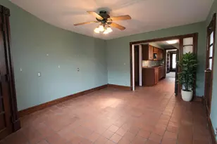 1011 Jackson St, La Porte, IN 46350 - Photo 17