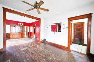 112 S Indiana St, Hobart, IN 46342 - Photo 9