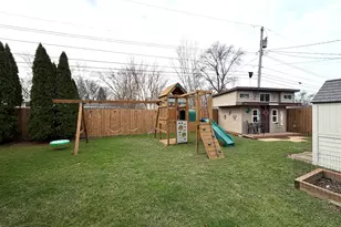 5465 Redwood Ave, Portage, IN 46368 - Photo 29