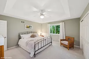 376 Tremont Ct, Valparaiso, IN 46385 - Photo 13