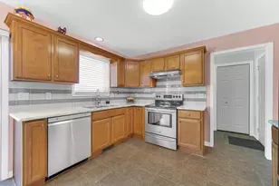 250 W 128th Pl, Crown Point, IN 46307 - Photo 3