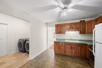 8632 Oak Avenue, Gary, IN 46403 - Photo 11