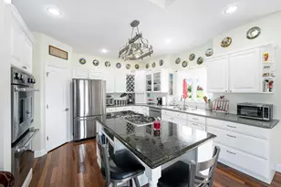 10078 N Halstead Dr, La Porte, IN 46350 - Photo 11