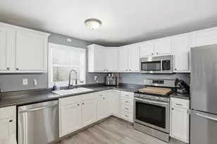 512 W South St, Crown Point, IN 46307 - Photo 11